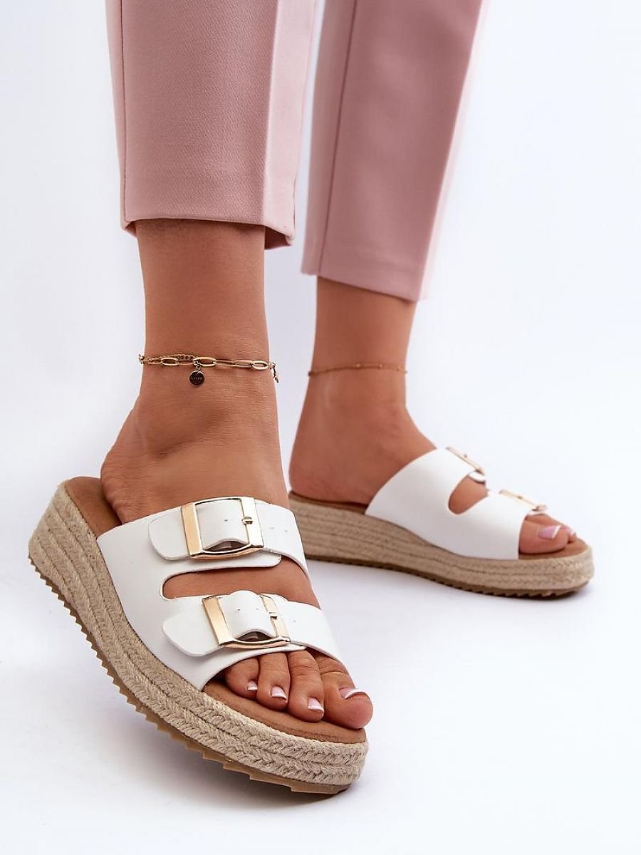 Buskin model 197419 Step in style