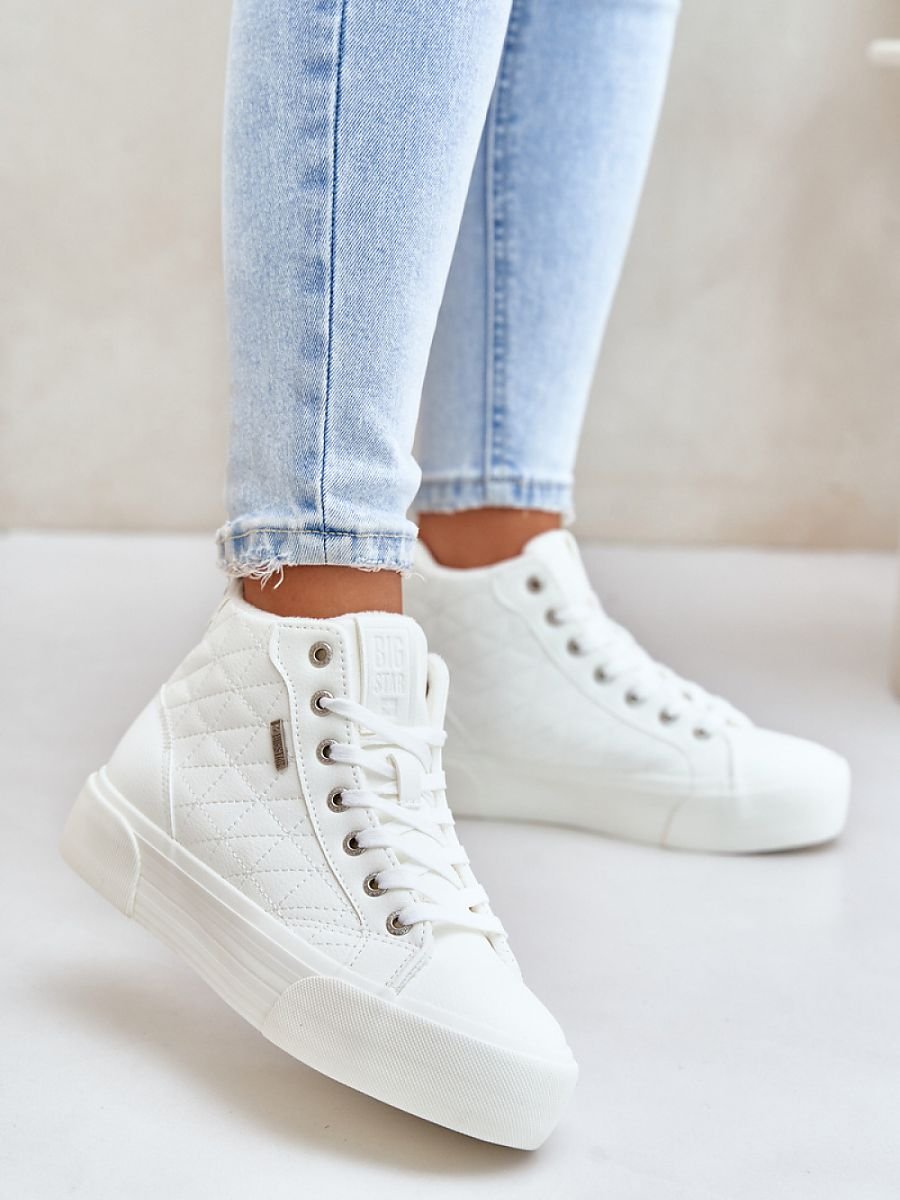Sneakers model 201918 Step in style
