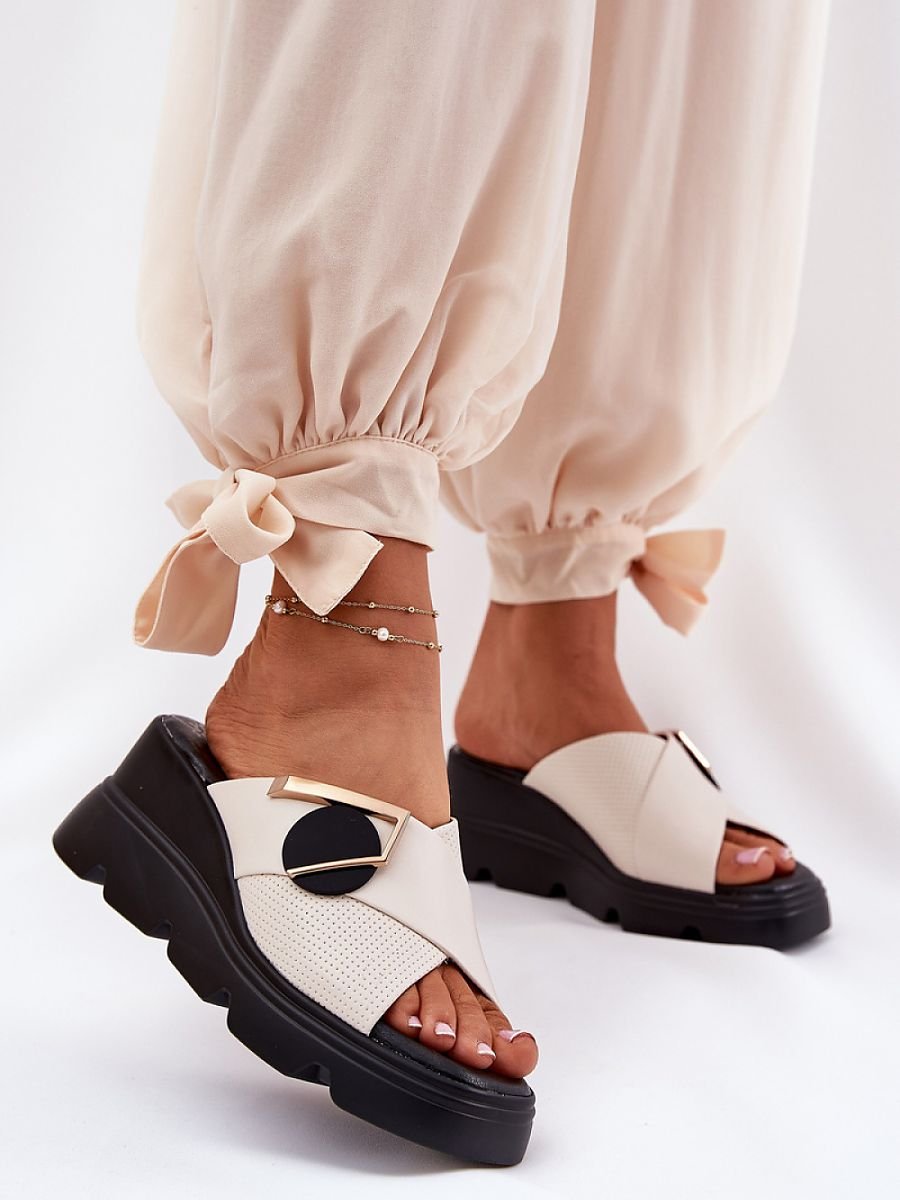 Buskin model 212347 Step in style