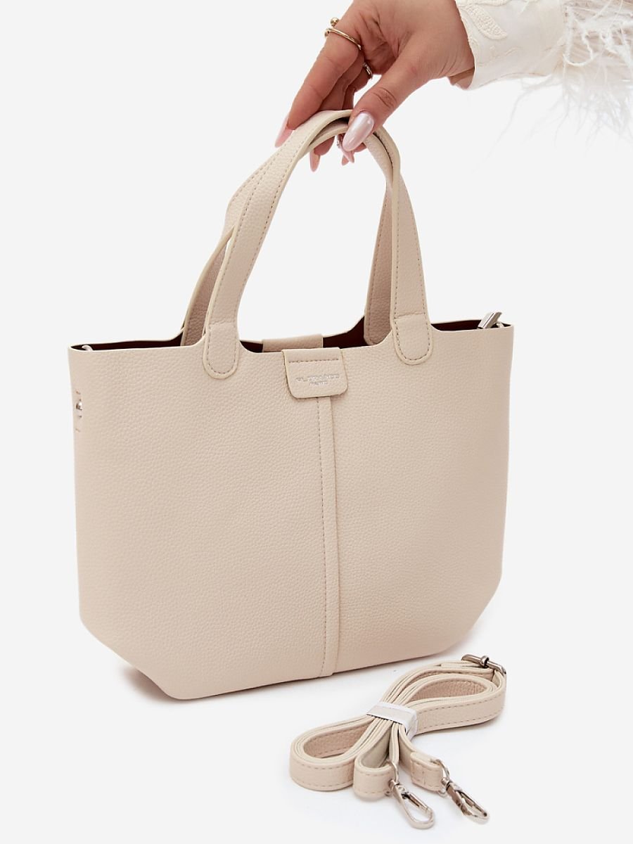 Everyday handbag model 230537 Step in style