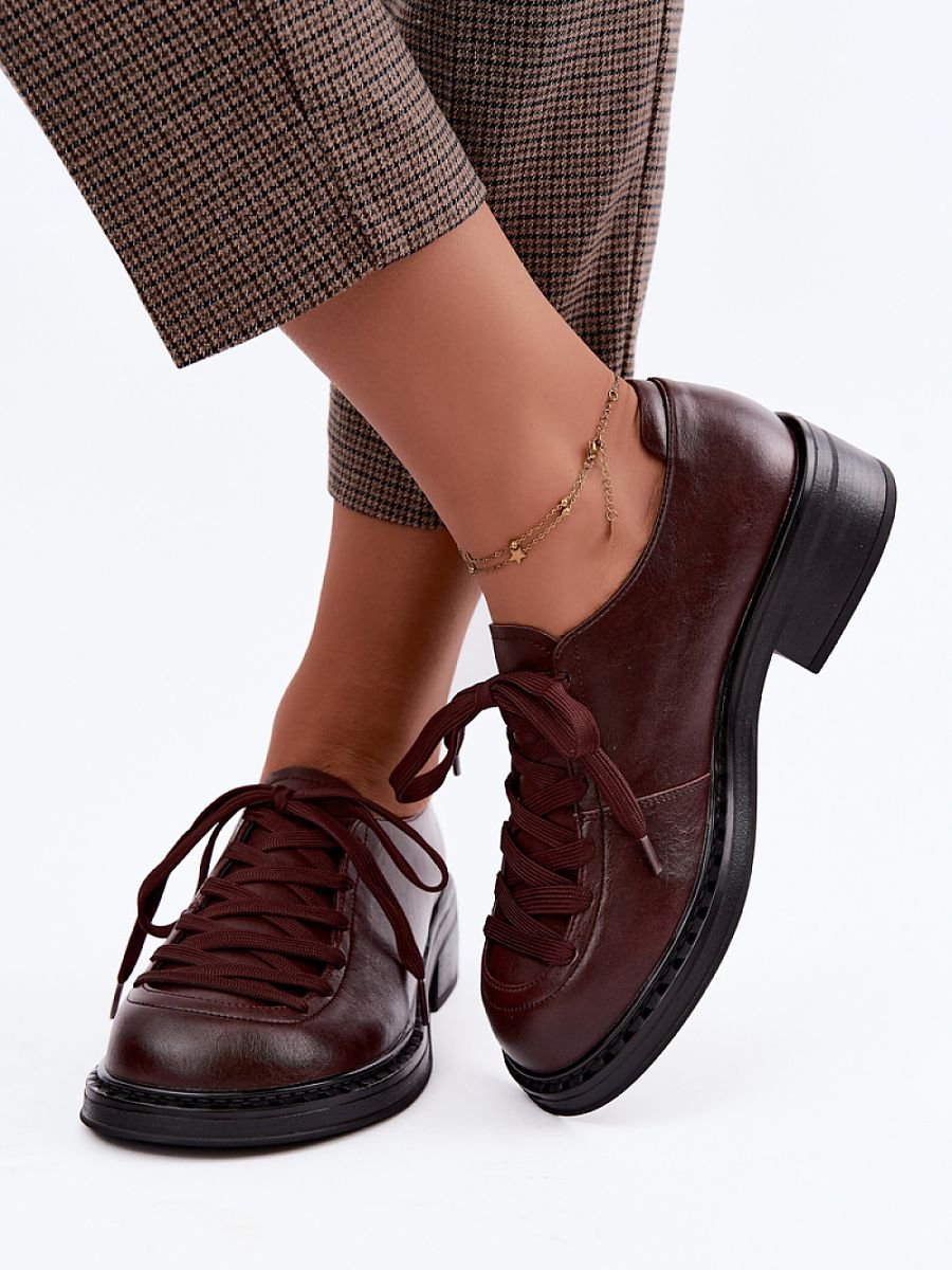 Heeled low shoes model 231173 Step in style