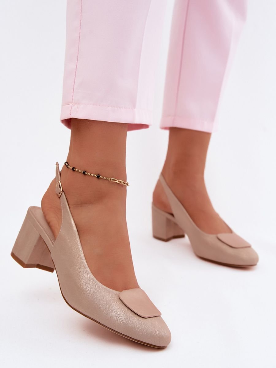 Heel sandals model 227918 Step in style