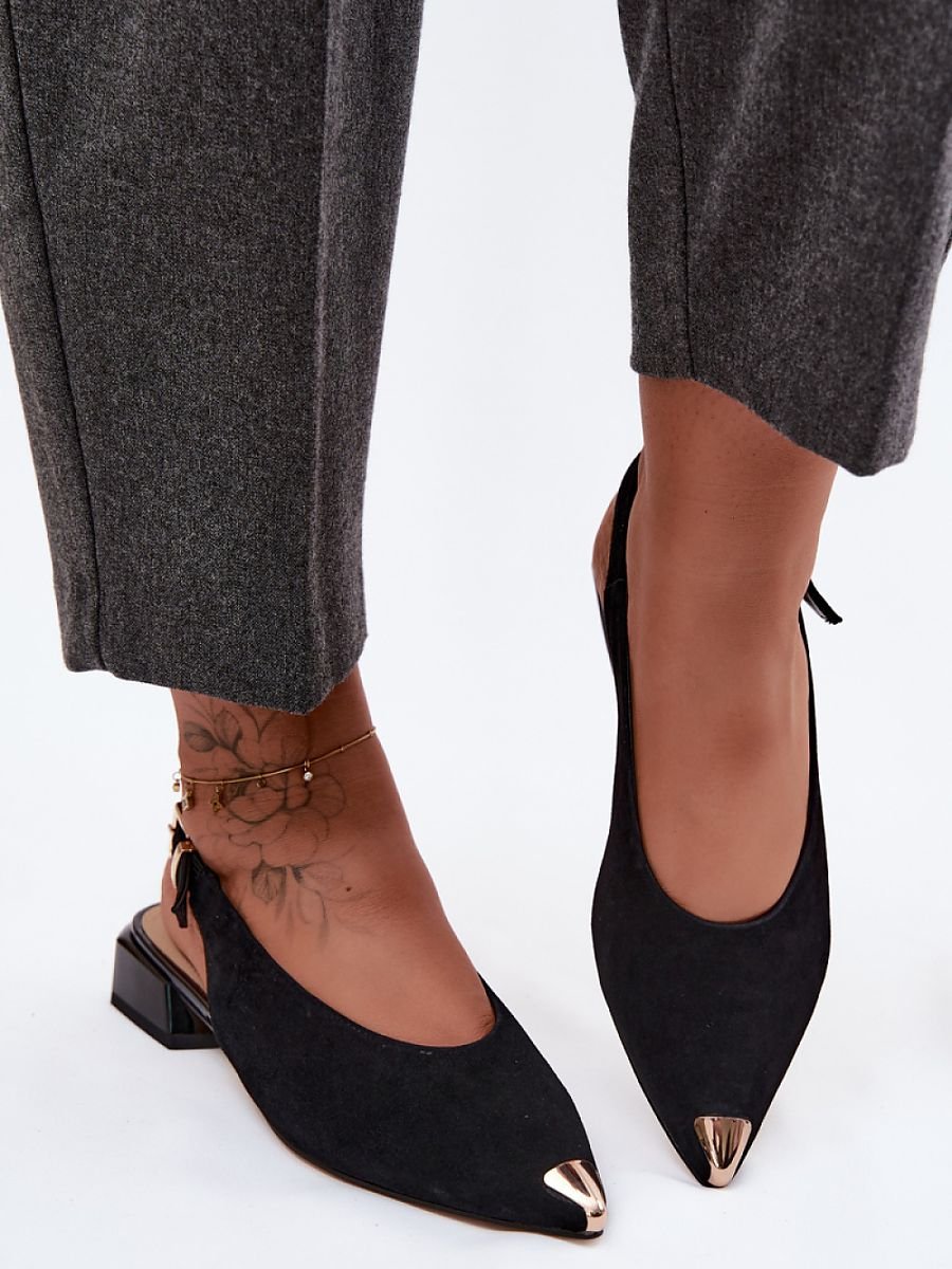 Sandals model 228119 Step in style