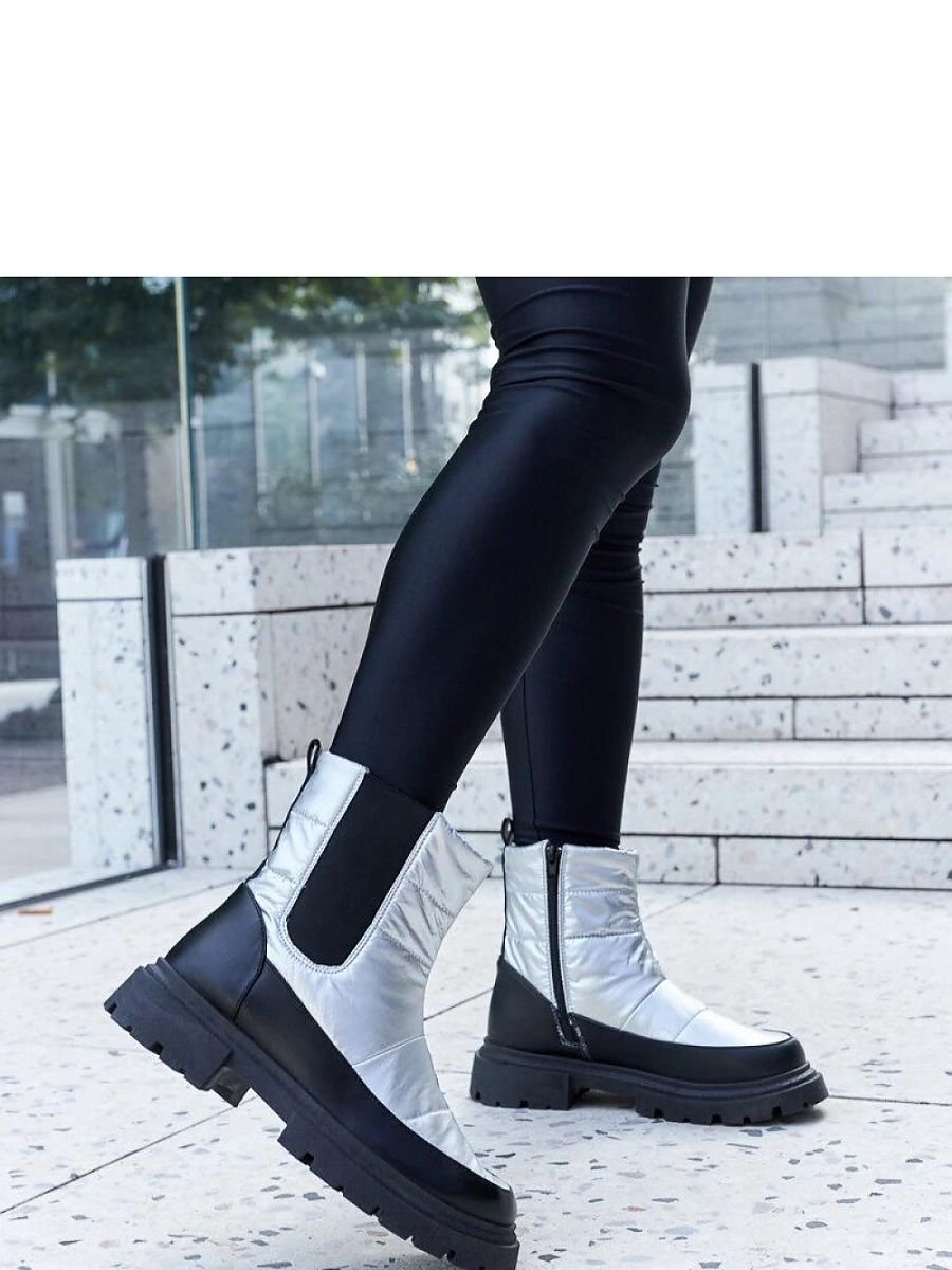 Boots model 205110 Solea