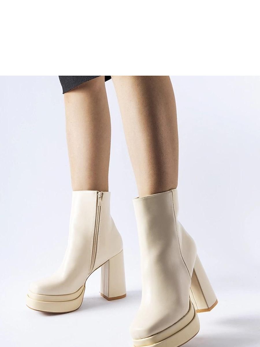 Heel boots model 204728 Solea