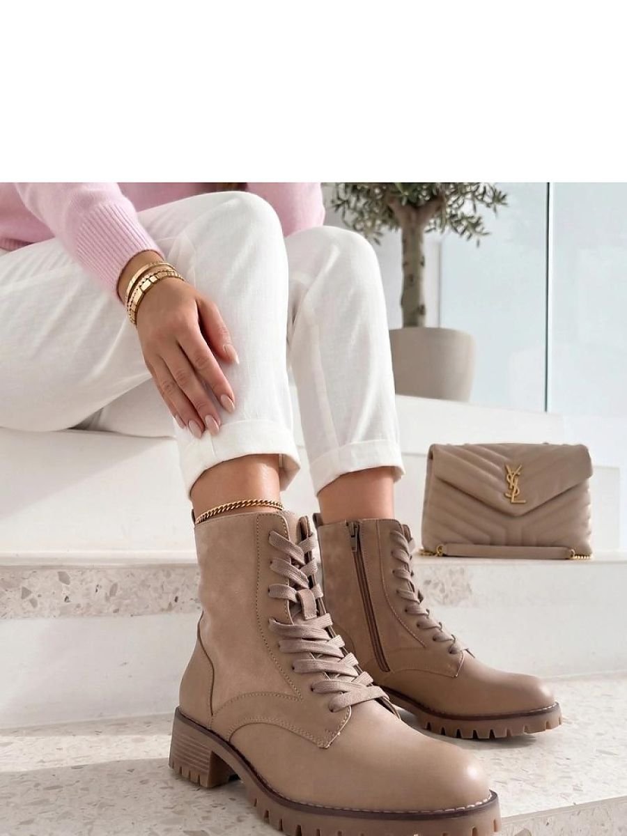 Bootie model 230781 Solea