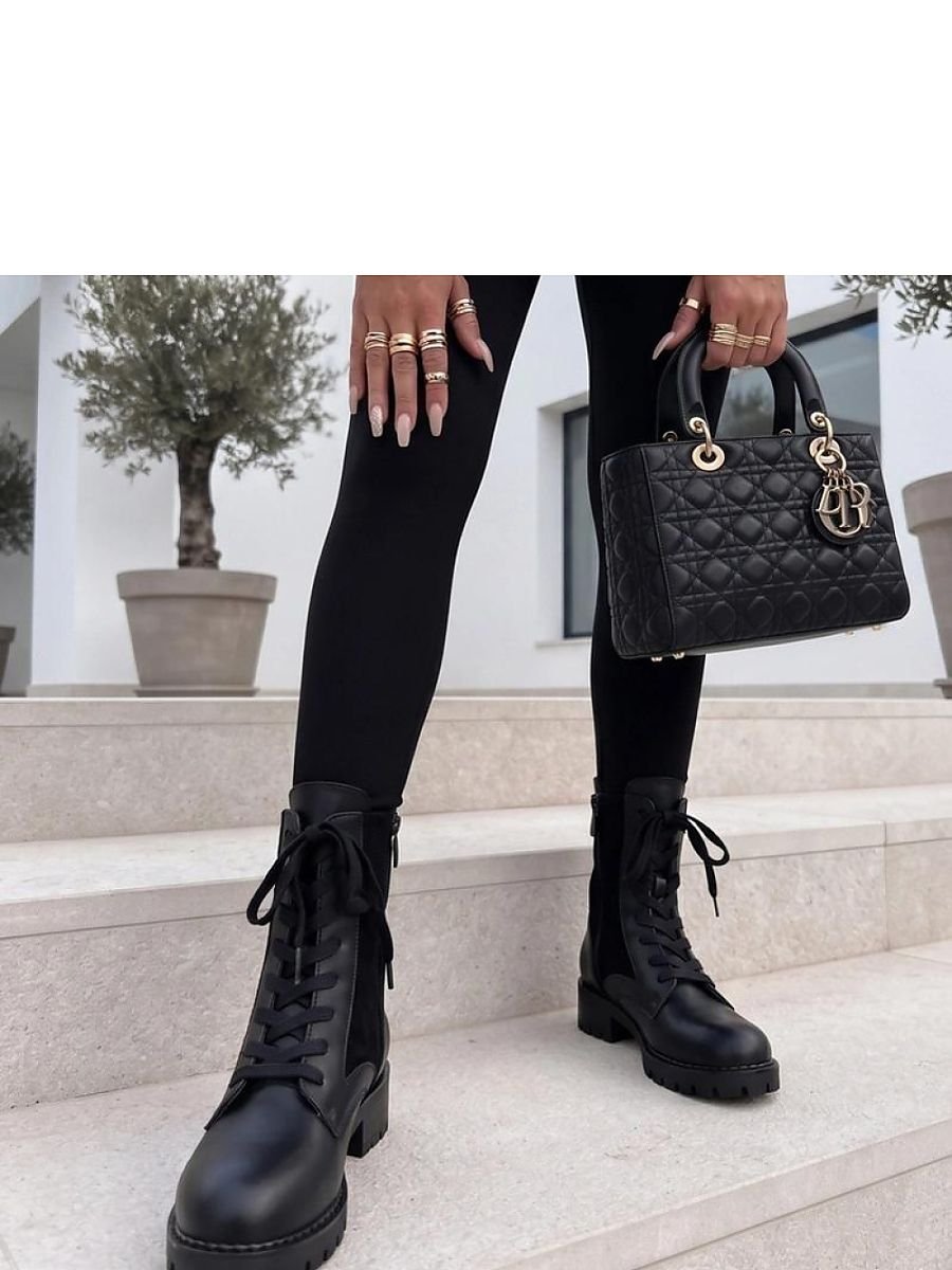 Bootie model 230782 Solea
