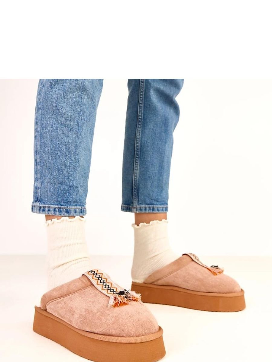 Slippers model 223118 Solea