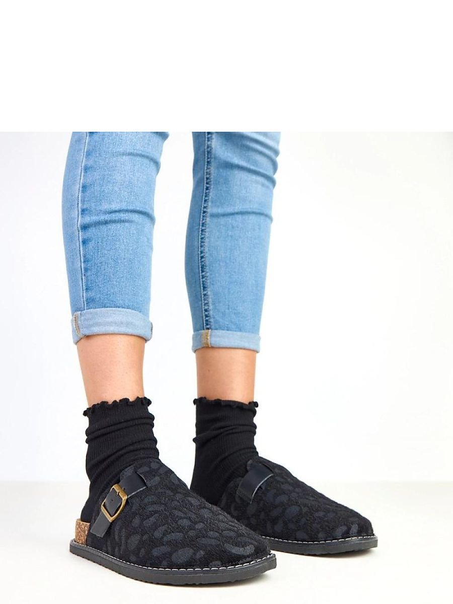 Slippers model 217920 Solea