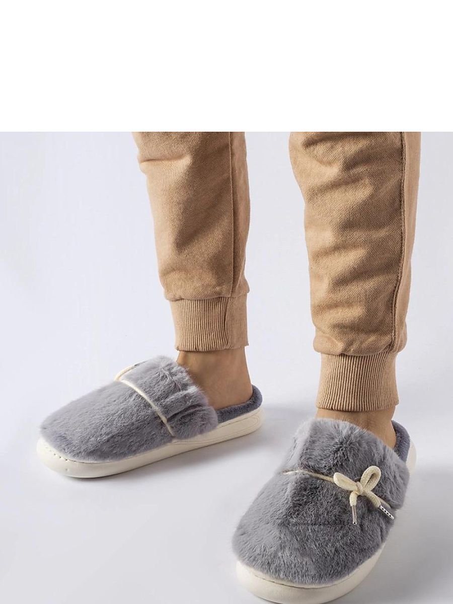 Slippers model 223121 Solea