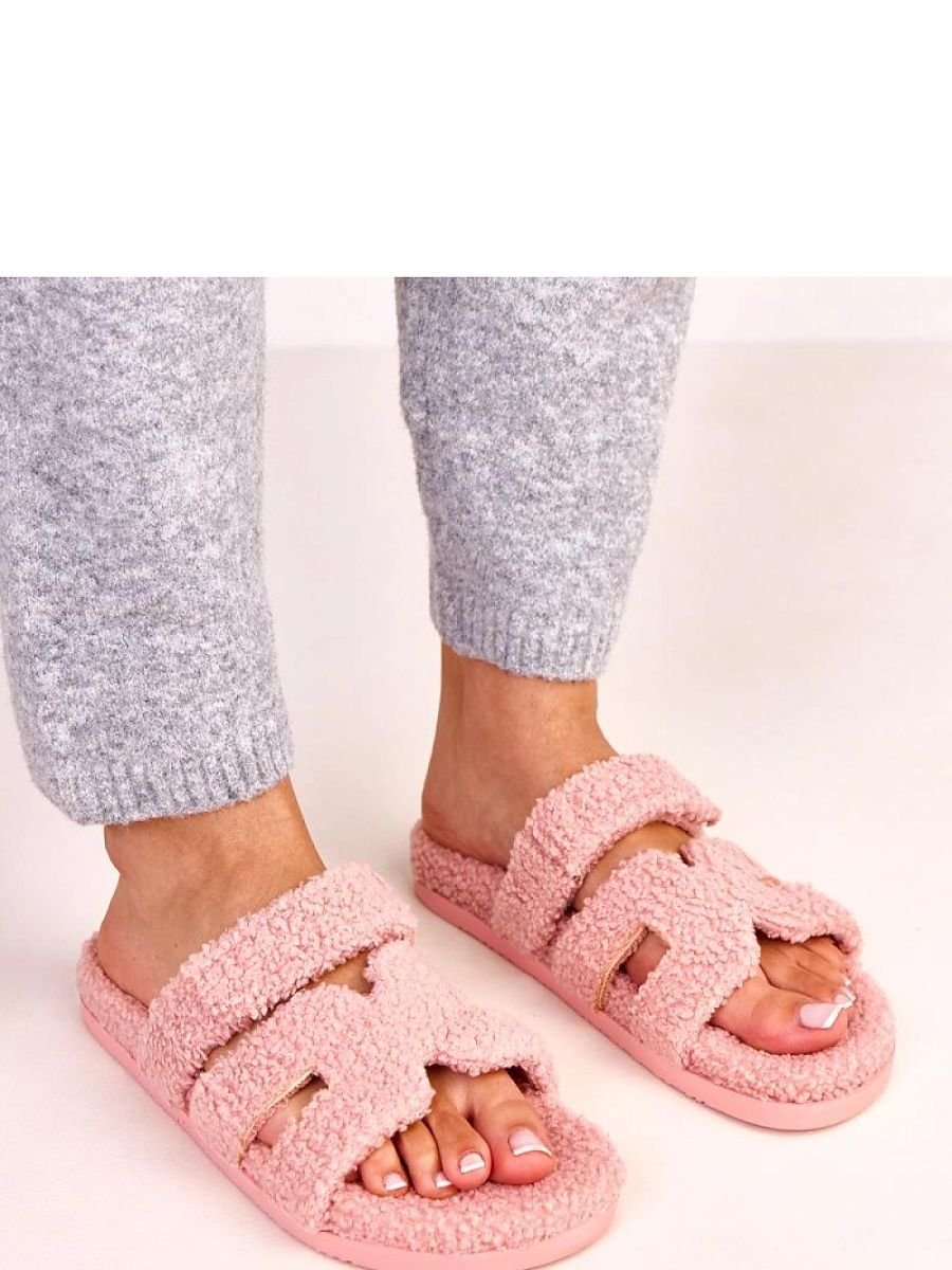 Slippers model 223137 Solea