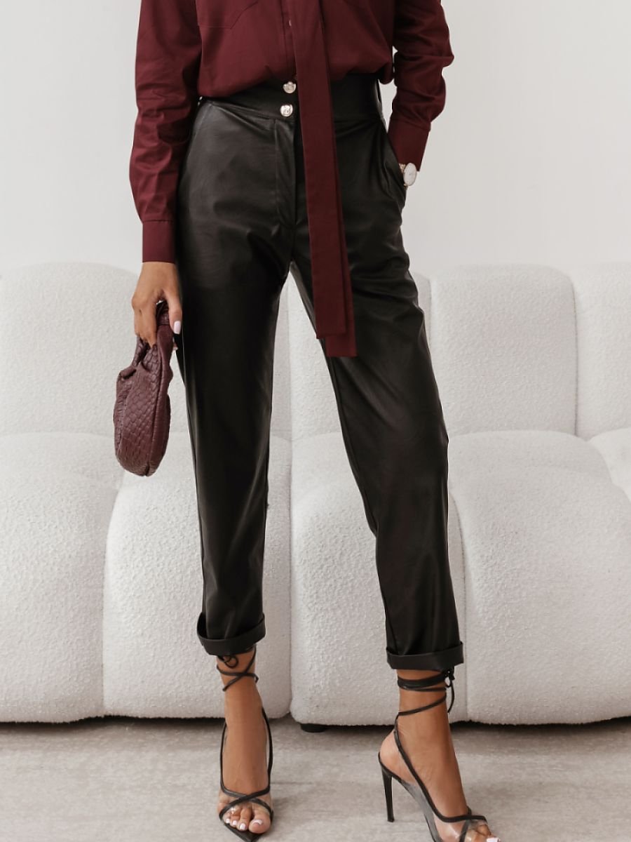 Women trousers model 219509 LaBalancia