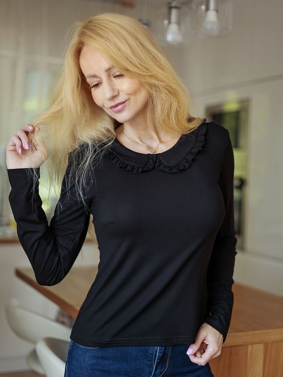Blouse model 230800 Mirale