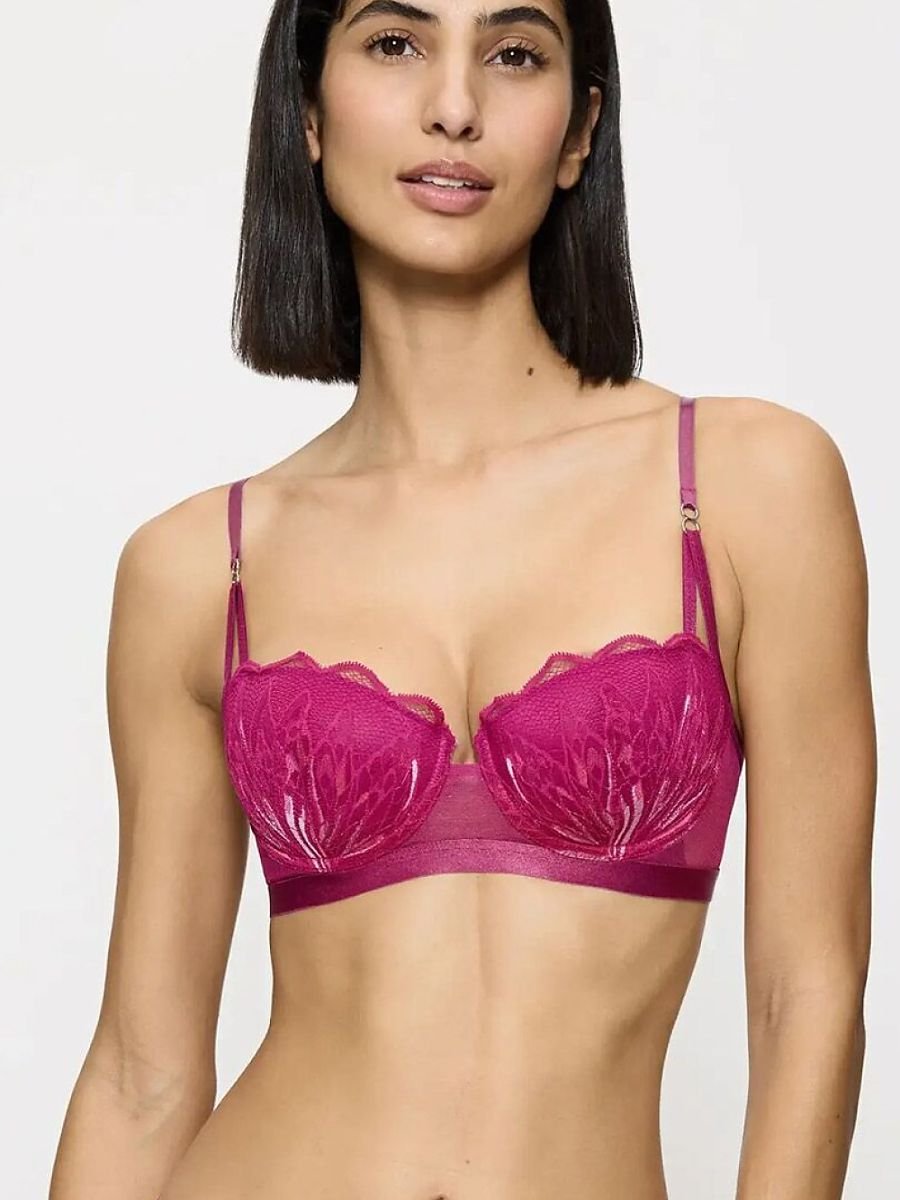 Padded bra model 230074 Triumph