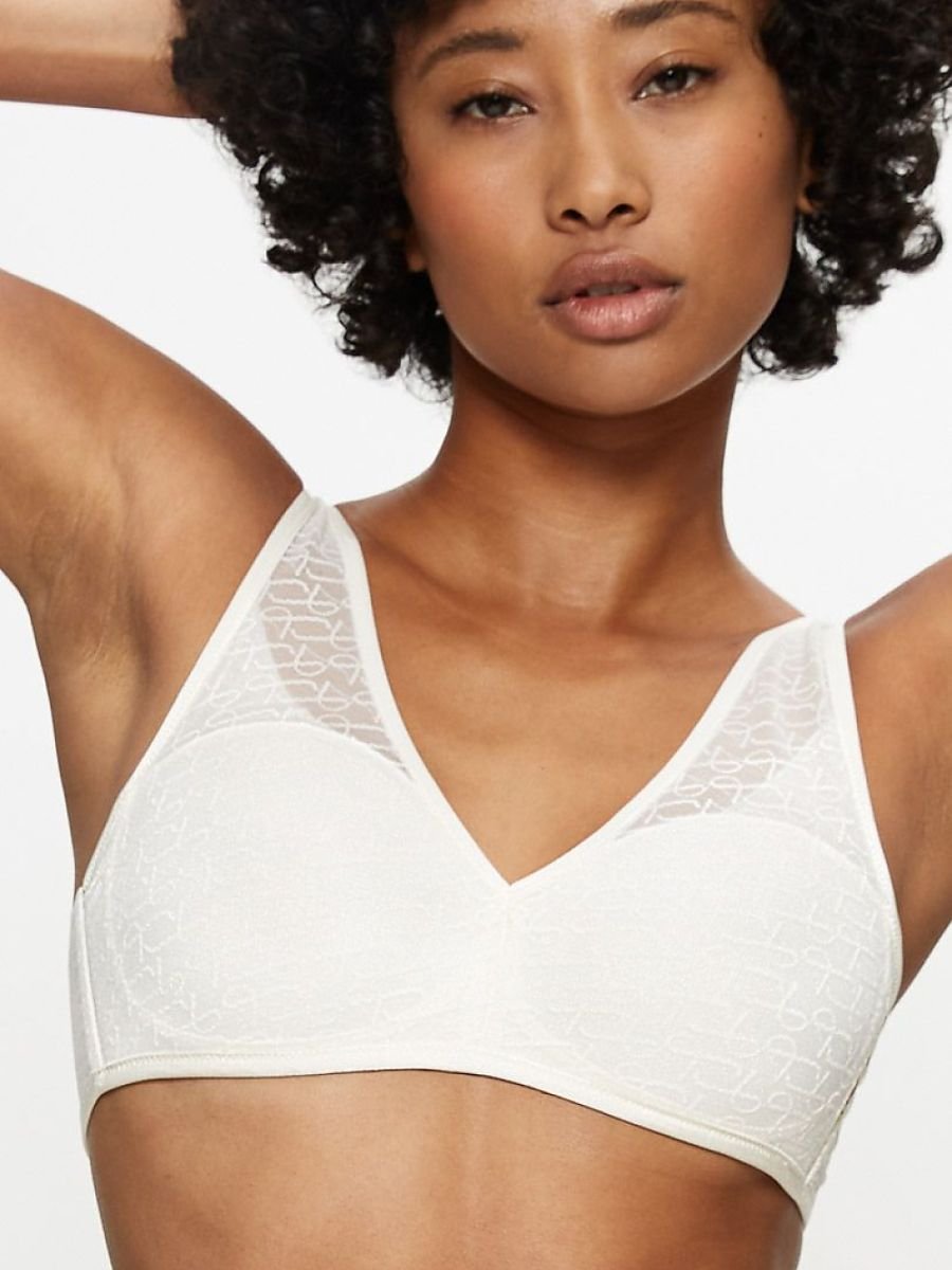 Padded bra model 229365 Triumph