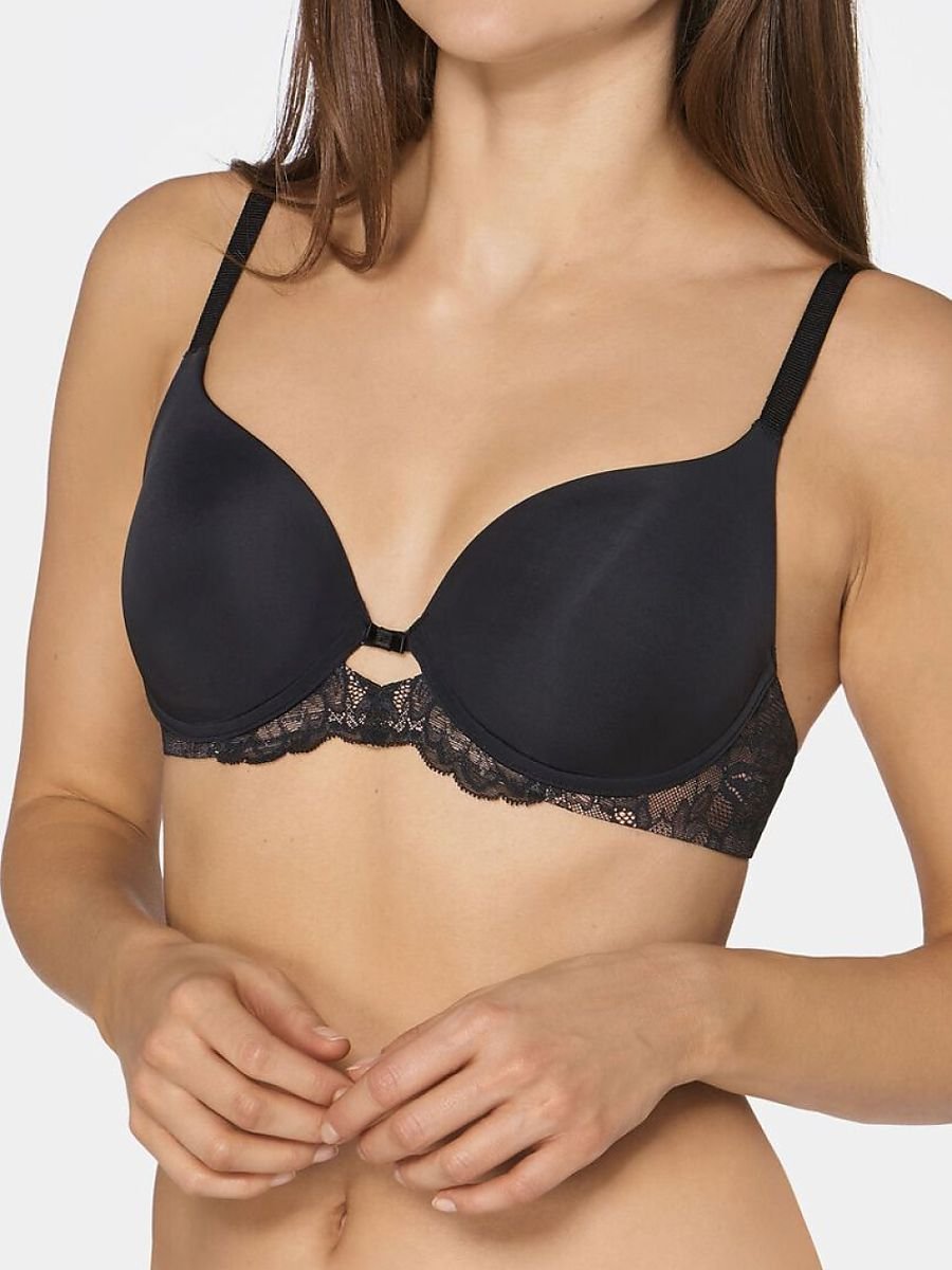 Padded bra model 229903 Triumph