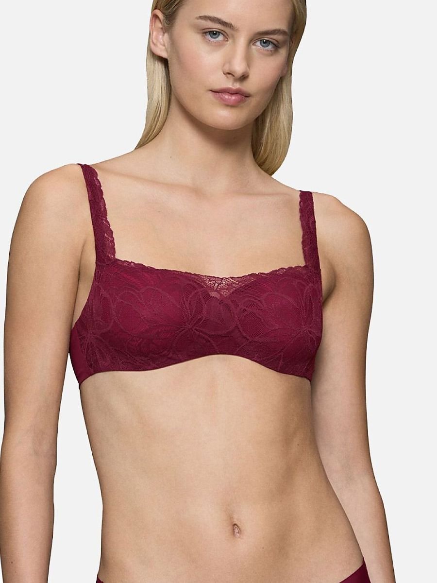 Braceless bra model 230001 Triumph