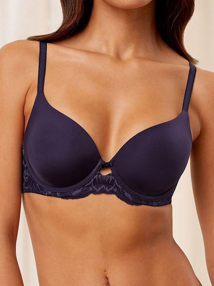 Padded bra model 230236 Triumph