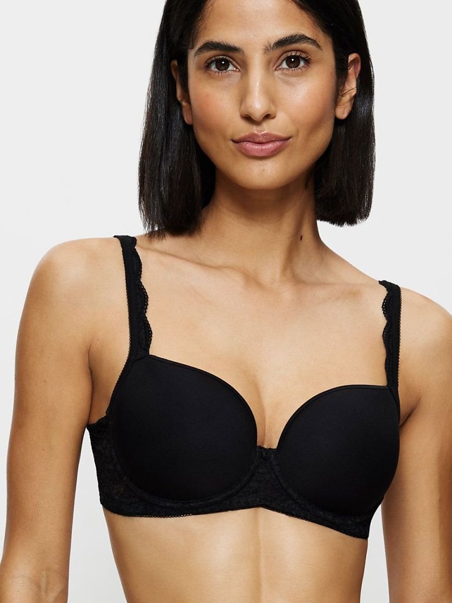 Padded bra model 229139 Triumph