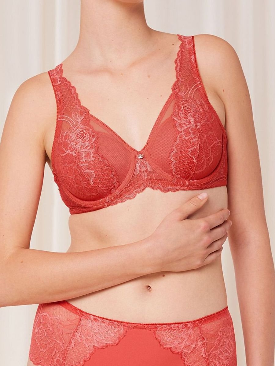 Padded bra model 230263 Triumph