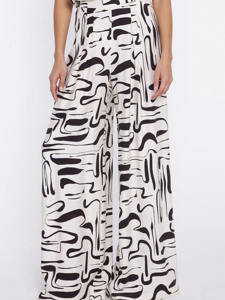 Women trousers model 228007 Nife