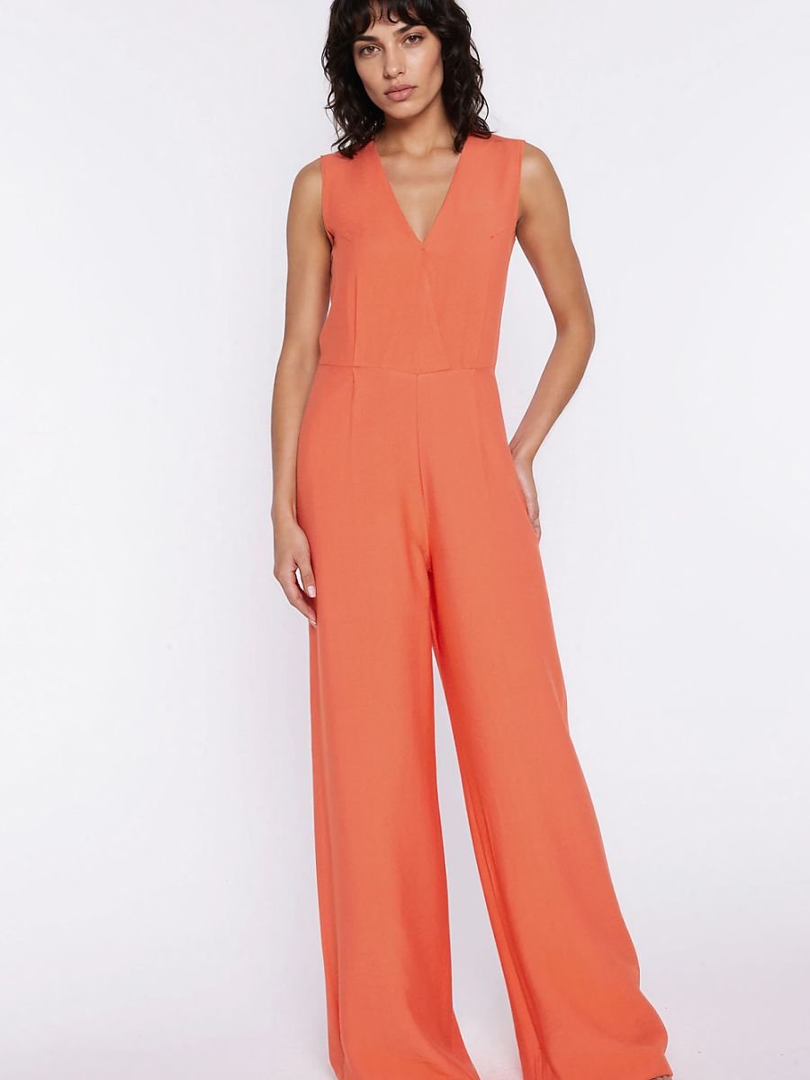 Suit model 228015 Nife