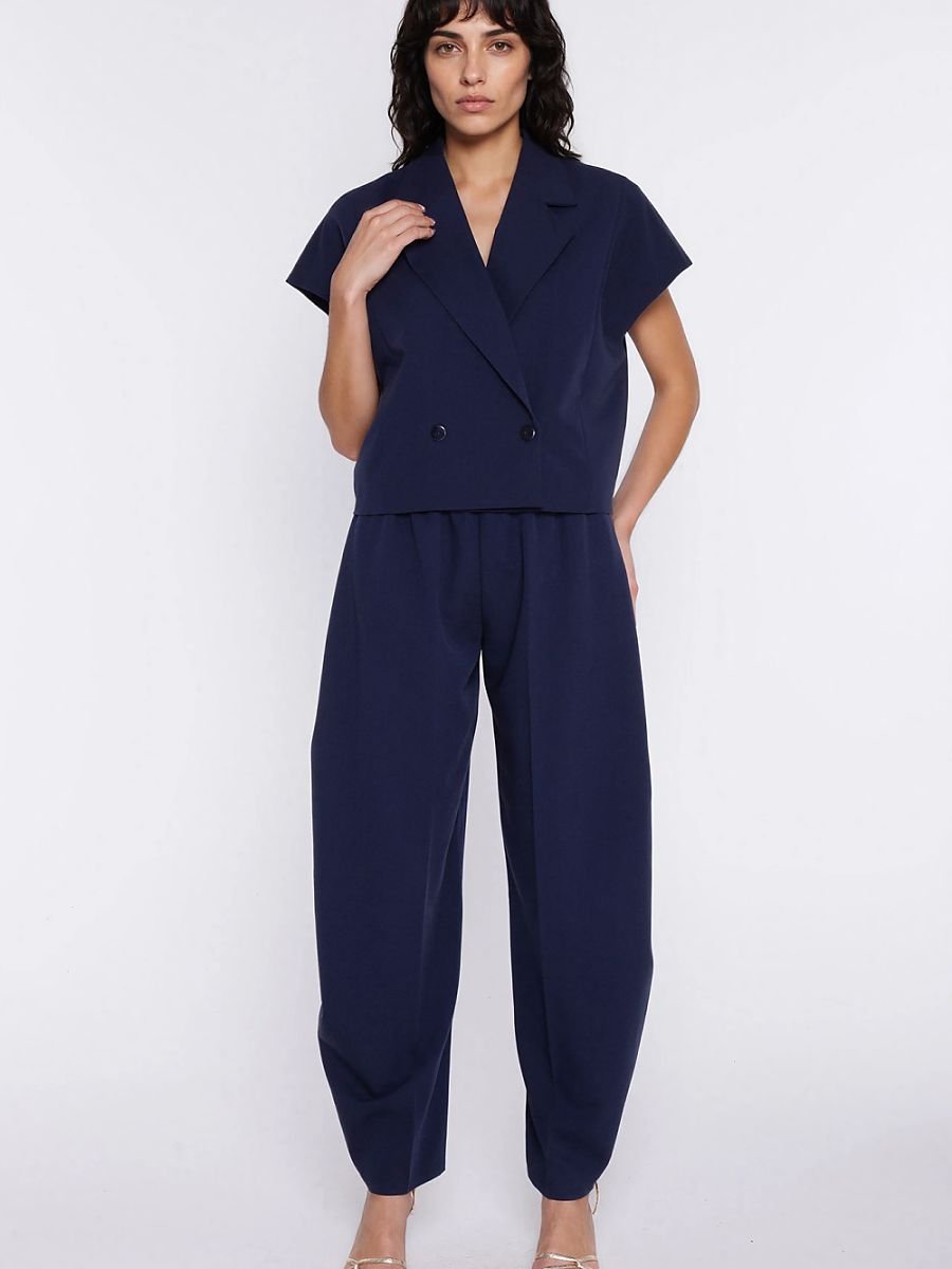 Women trousers model 226422 Nife